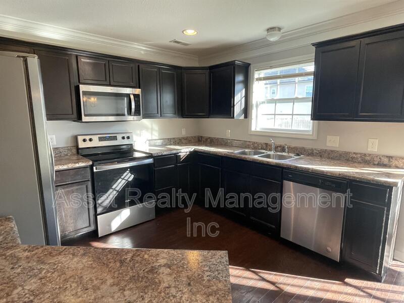 2738 Lucky Leaf Lane property image