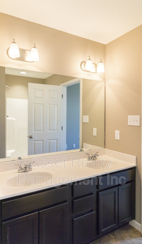 2738 Lucky Leaf Lane property image