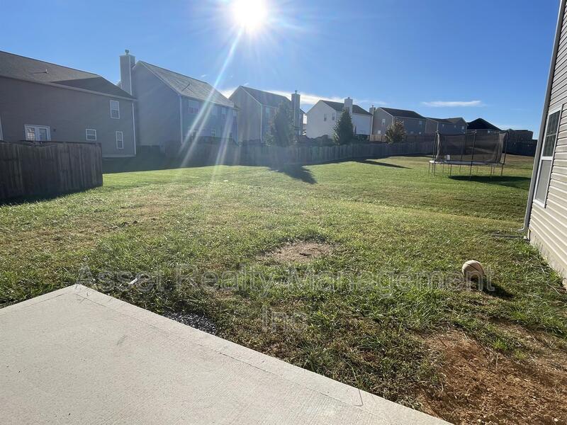 2738 Lucky Leaf Lane property image