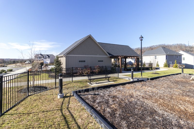 2738 Lucky Leaf Lane property image