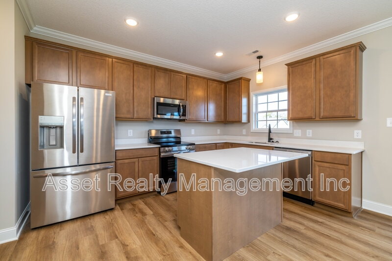 7822 Tree Line Lane property image