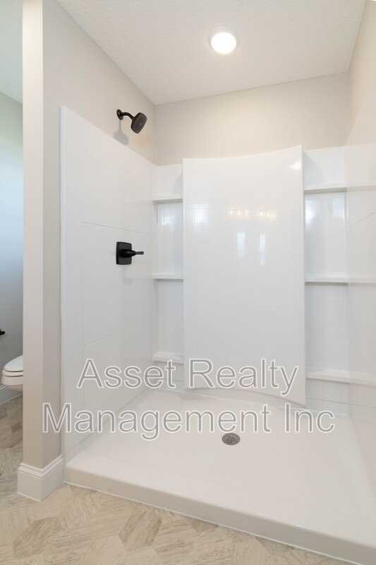7822 Tree Line Lane property image
