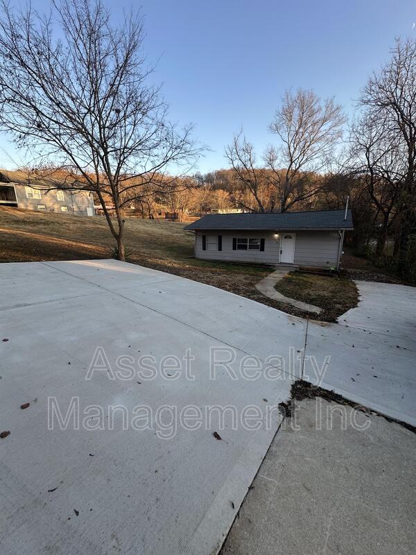 408 Hassler Mill Road property image