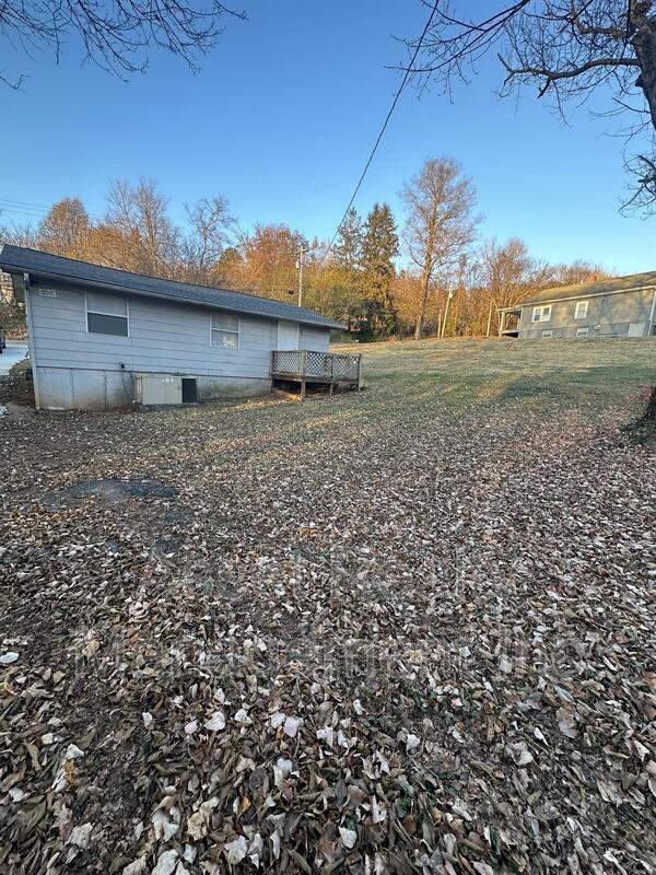 408 Hassler Mill Road property image