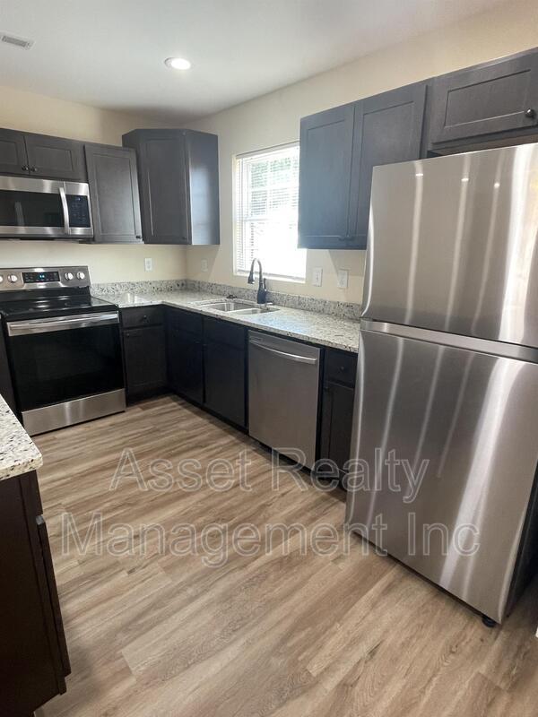 914 Warrior Hill Drive - 1 property image