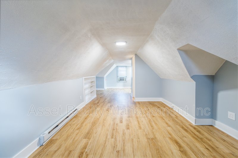 226 Lynnwood Drive - 3 property image