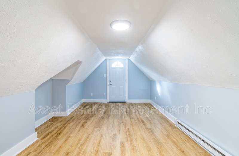 226 Lynnwood Drive - 3 property image