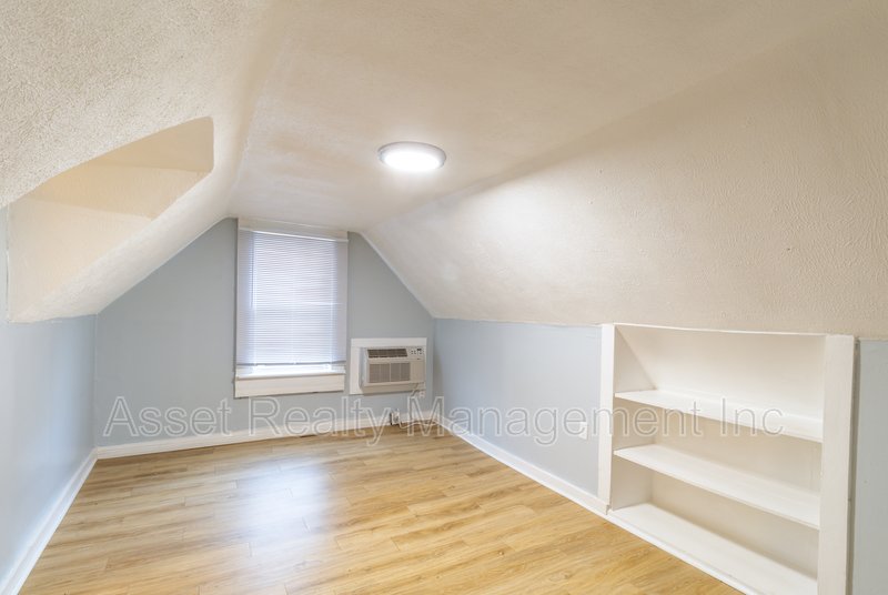 226 Lynnwood Drive - 3 property image