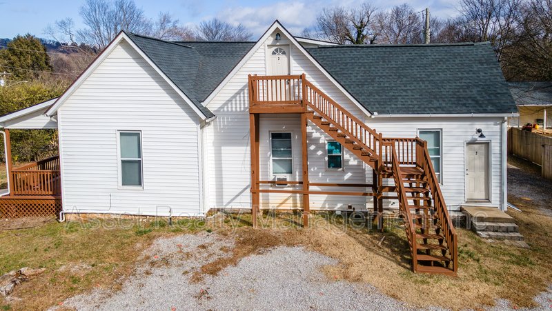 226 Lynnwood Drive - 3 property image