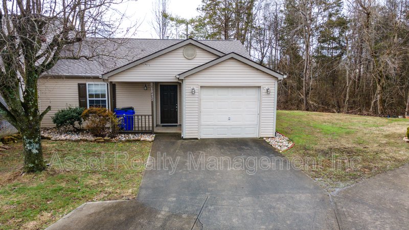 10432 Fantasy Way - 1 property image