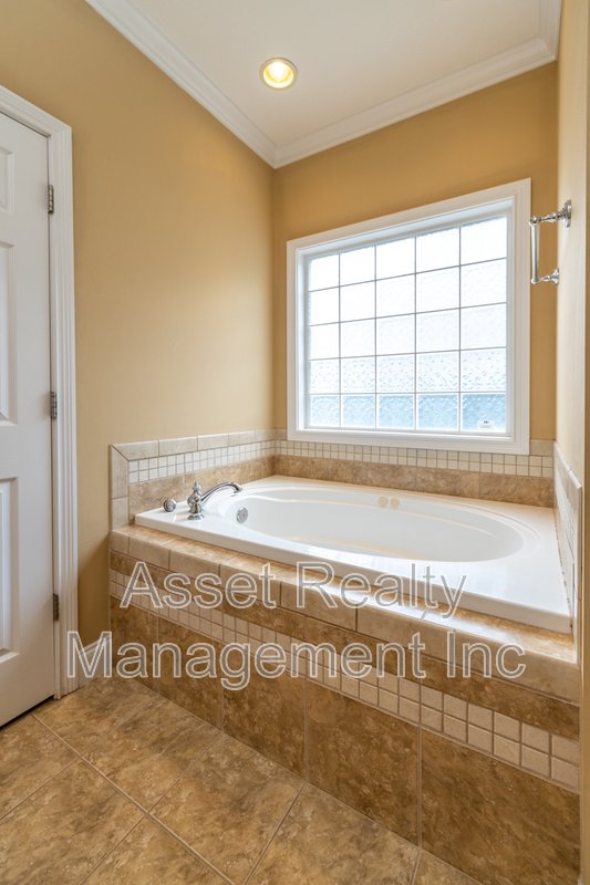 6451 Ridgewalk Lane property image