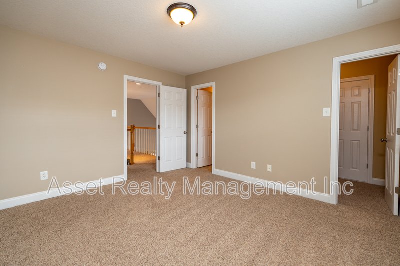 6451 Ridgewalk Lane property image