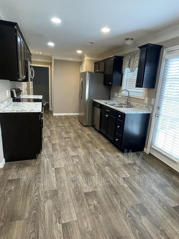 8107 Cambridge Reserve Drive property image