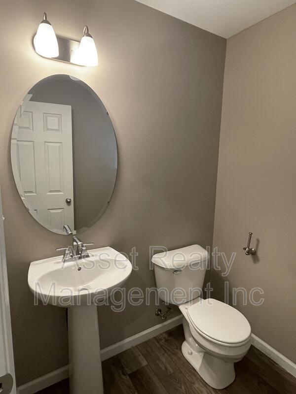 8107 Cambridge Reserve Drive property image