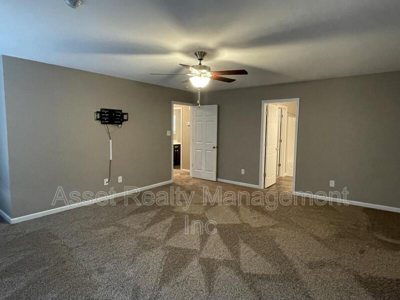 8107 Cambridge Reserve Drive property image