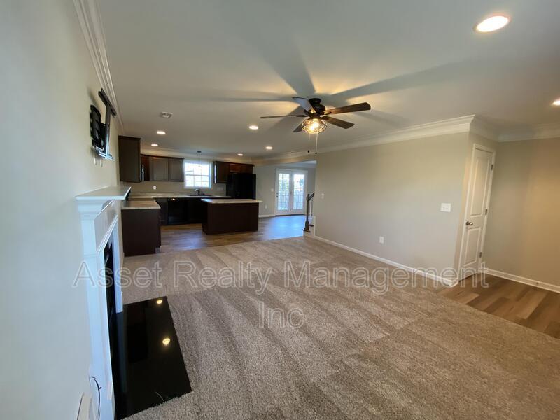 1116 Cloud View Drive property image