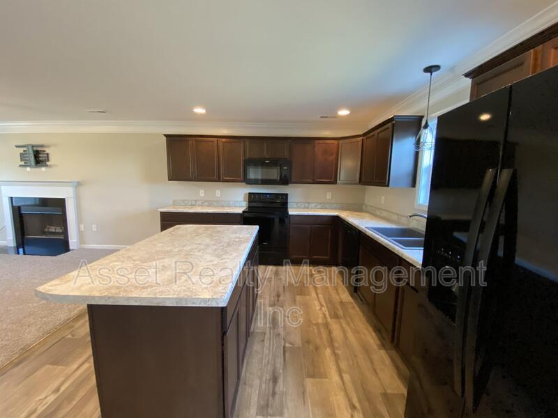 1116 Cloud View Drive property image