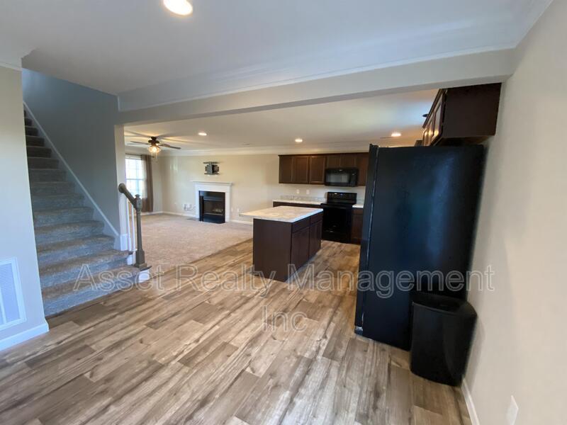 1116 Cloud View Drive property image
