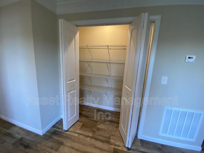 1116 Cloud View Drive property image