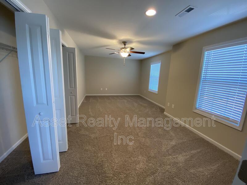 1116 Cloud View Drive property image