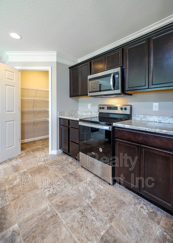 5804 Rain Cloud Road property image