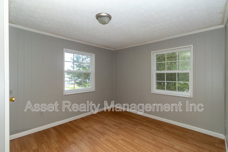513 Benton Cir property image