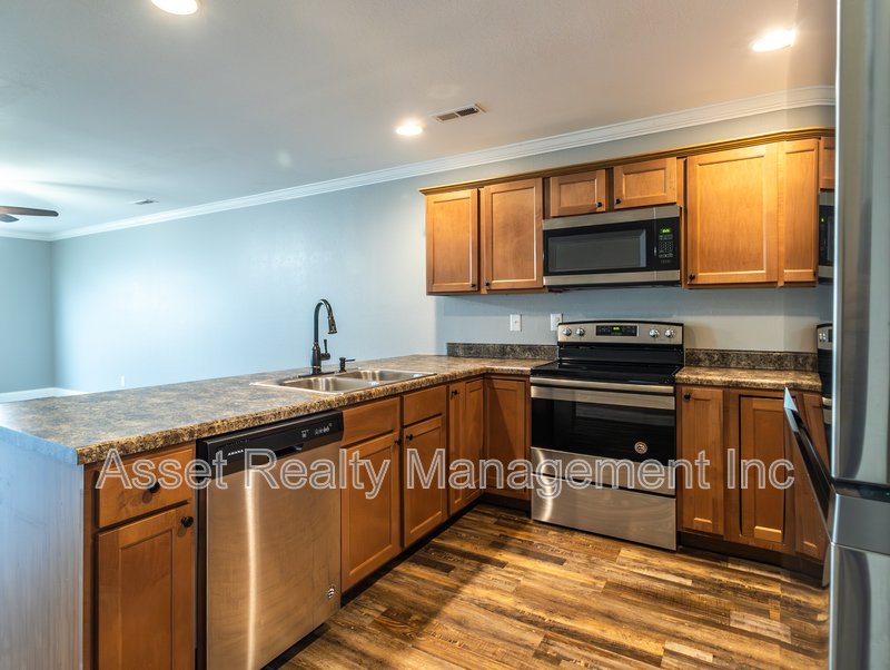 926 Warrior Hill Drive - 1 property image