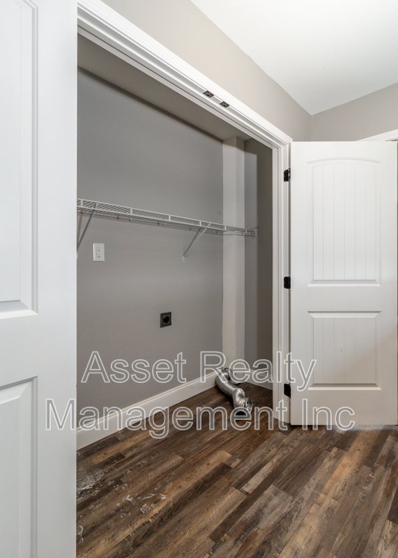 926 Warrior Hill Drive - 1 property image