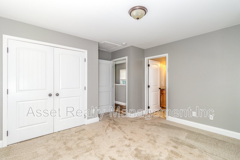 926 Warrior Hill Drive - 1 property image