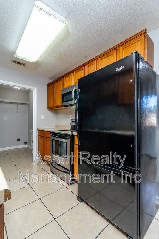 4622 Ventura Drive - 4624 property image