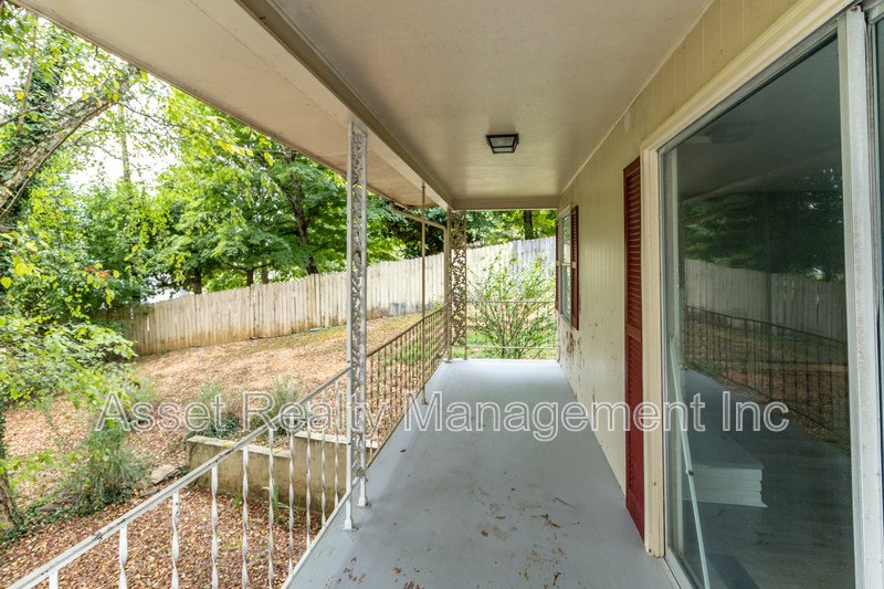 630 Colonial Drive property image