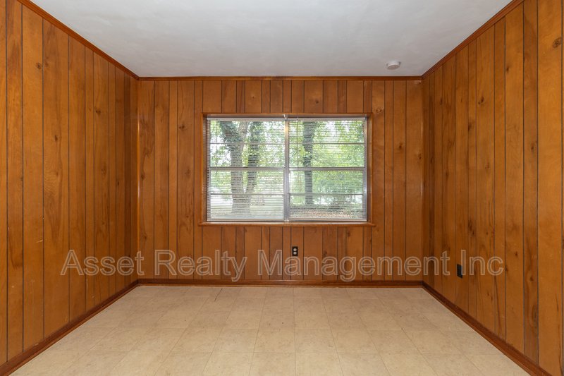 630 Colonial Drive property image