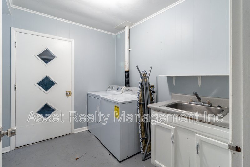 630 Colonial Drive property image