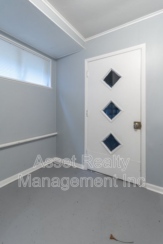 630 Colonial Drive property image