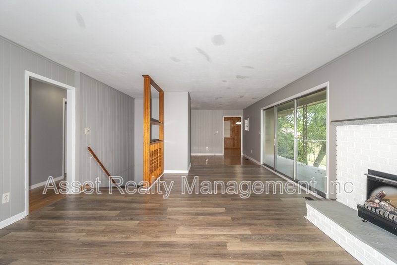 630 Colonial Drive property image