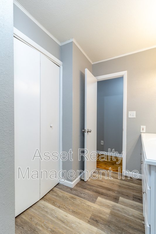 630 Colonial Drive property image