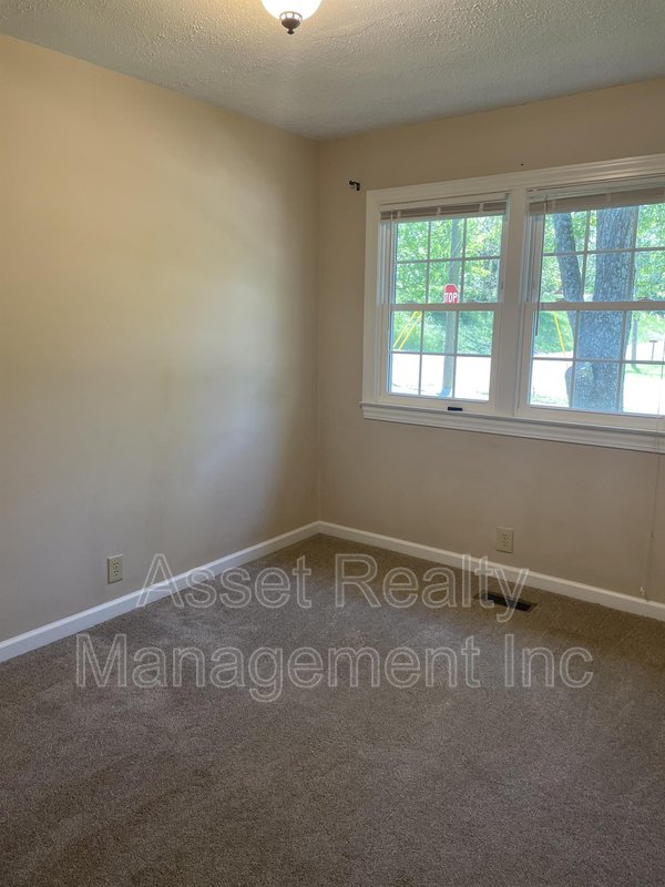 3500 Whittle Springs Road property image