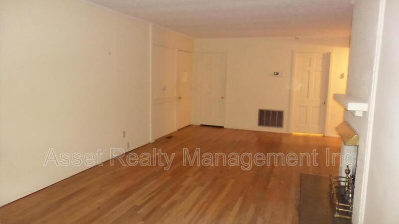110 Chatham Ln property image