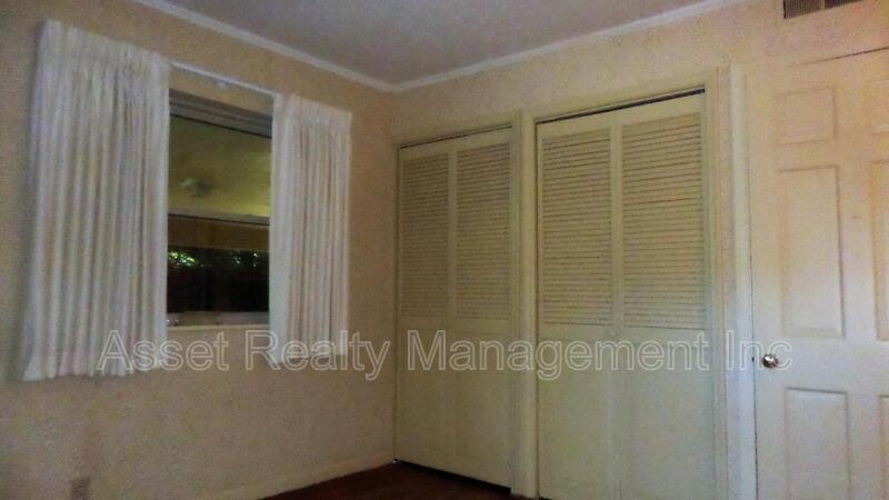 110 Chatham Ln property image