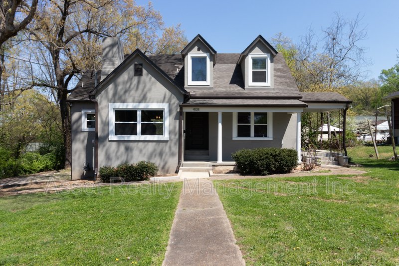 408 Oakland Street property image