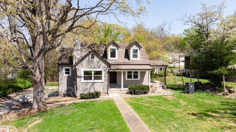 408 Oakland Street property image