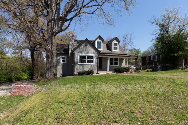 408 Oakland Street property image