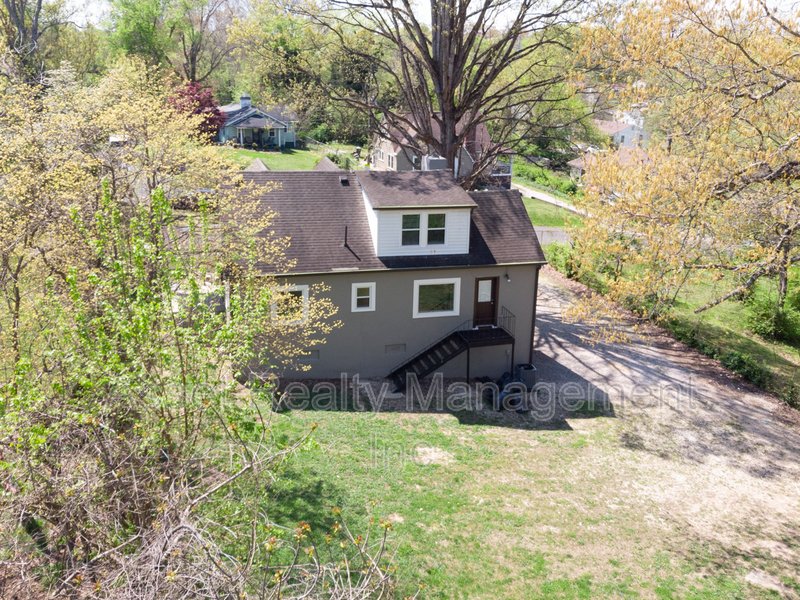 408 Oakland Street property image