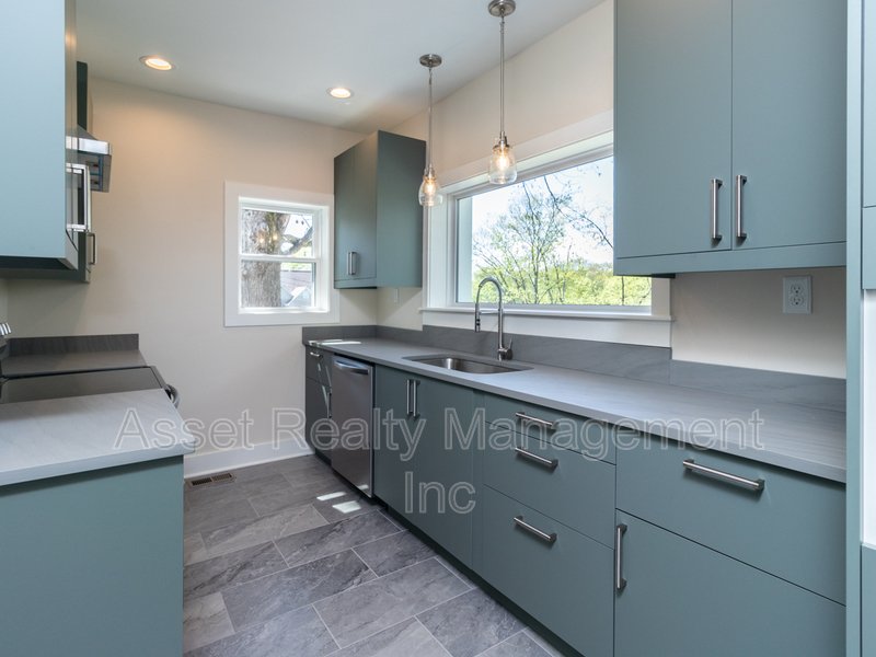 408 Oakland Street property image