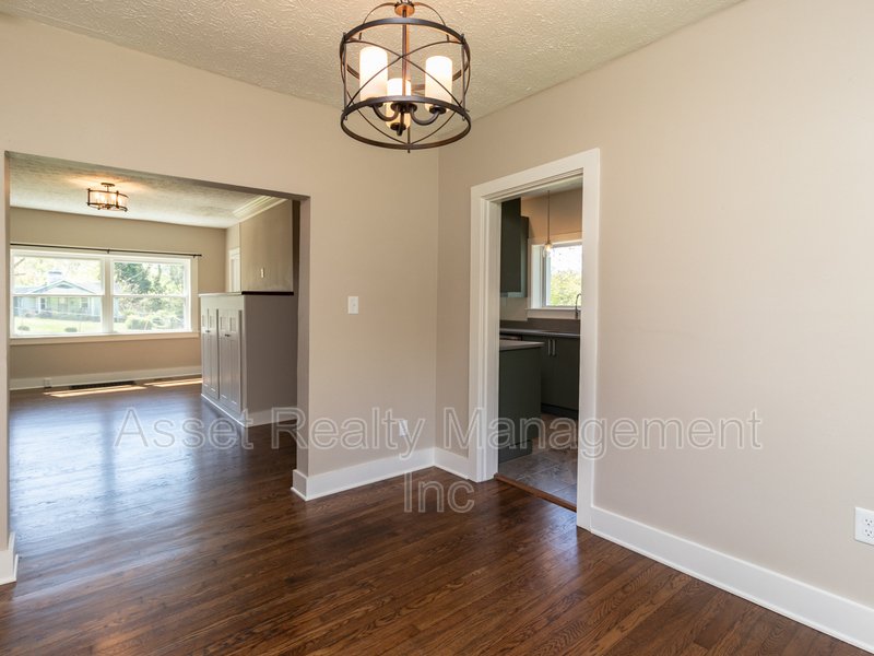408 Oakland Street property image