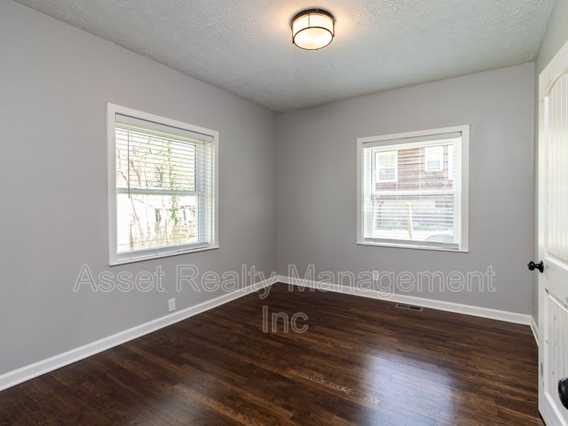 408 Oakland Street property image