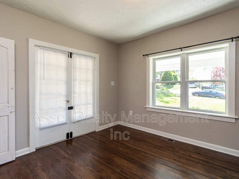 408 Oakland Street property image