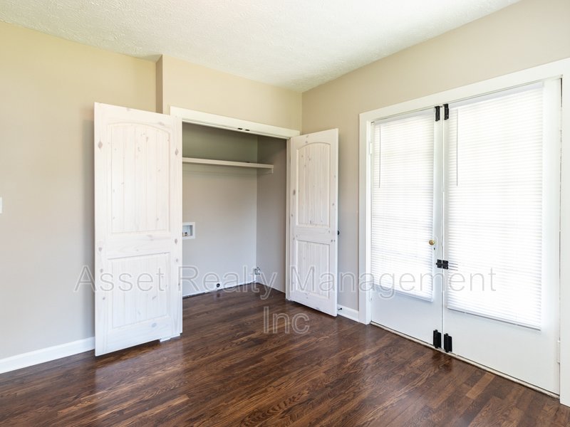 408 Oakland Street property image