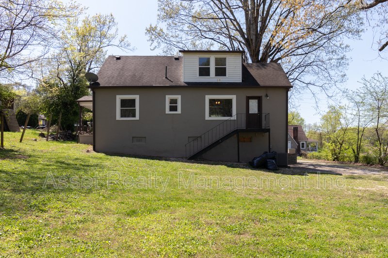 408 Oakland Street property image