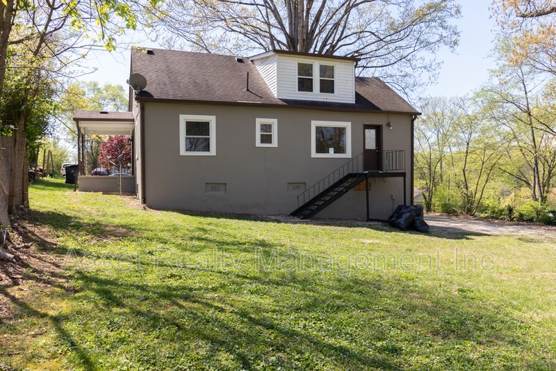 408 Oakland Street property image